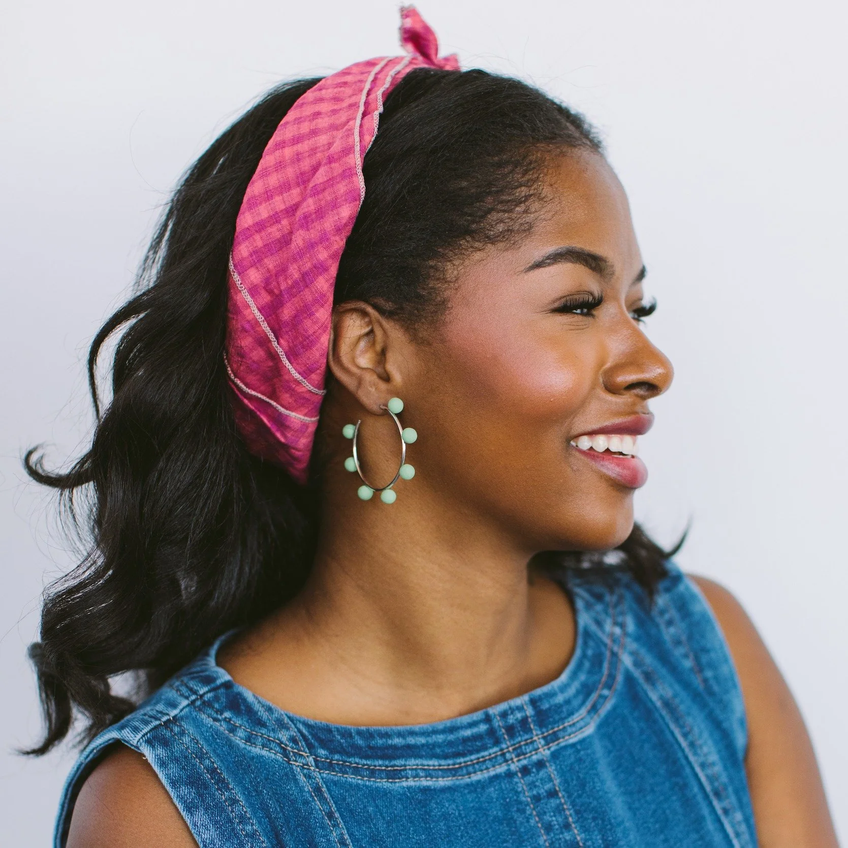 Dot Dot Hoop Earrings - Image 4