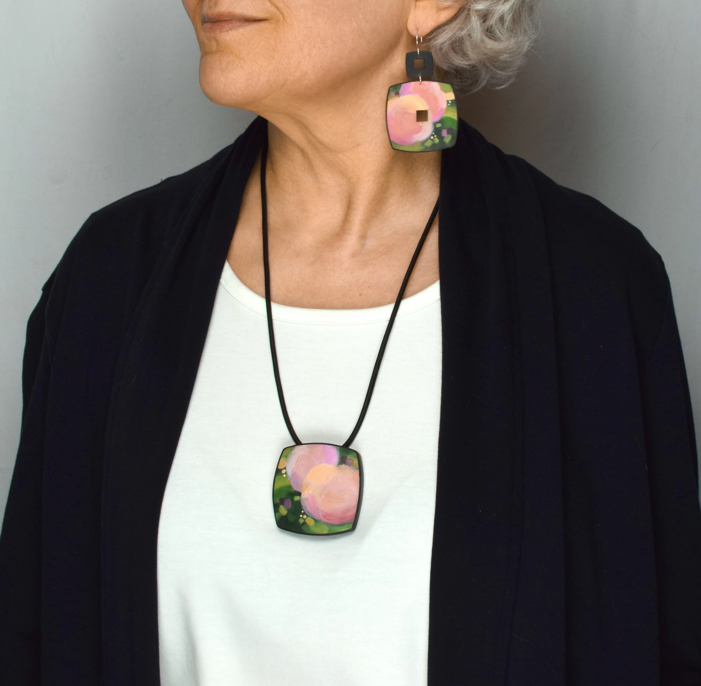 Famous Masters Pin & Pendant - Image 5