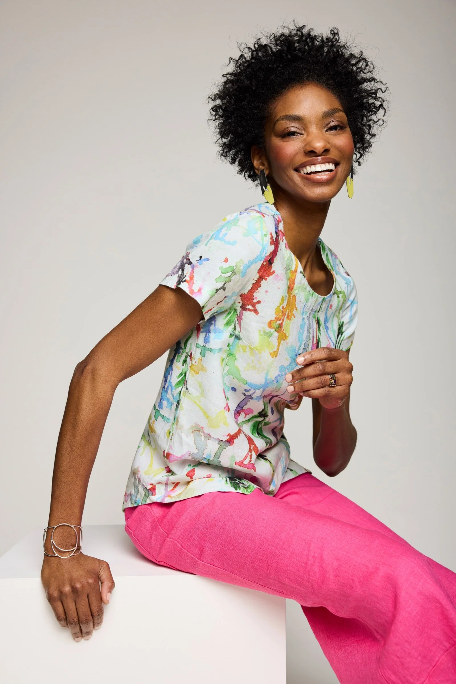 Linen Crossover Hem Top - Image 7