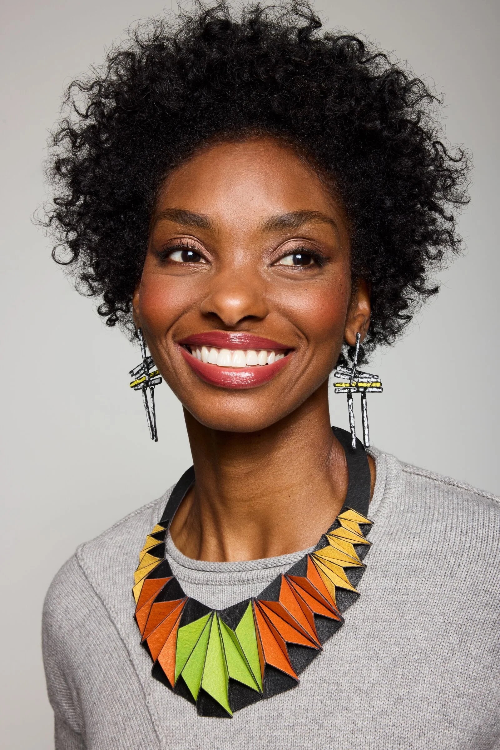 Lines Drop Earrings - Image 6